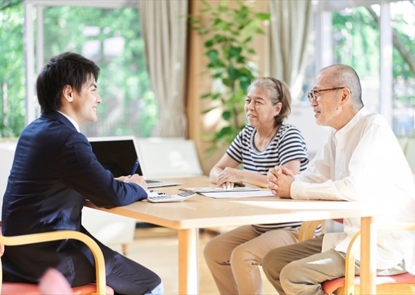 自宅を売って資金調達のイメージ画像